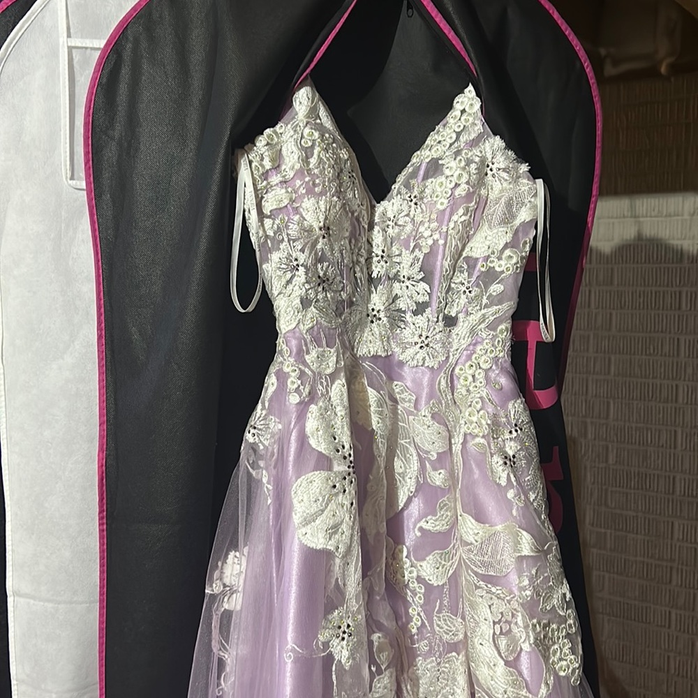 Vienna prom dress *NEVER WORN*